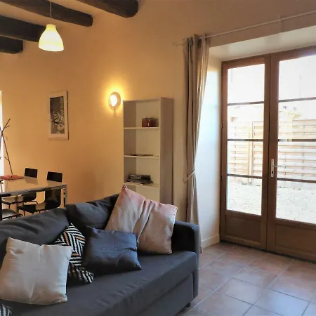 Au Pays De Jacquou Bed & Breakfast Fossemagne